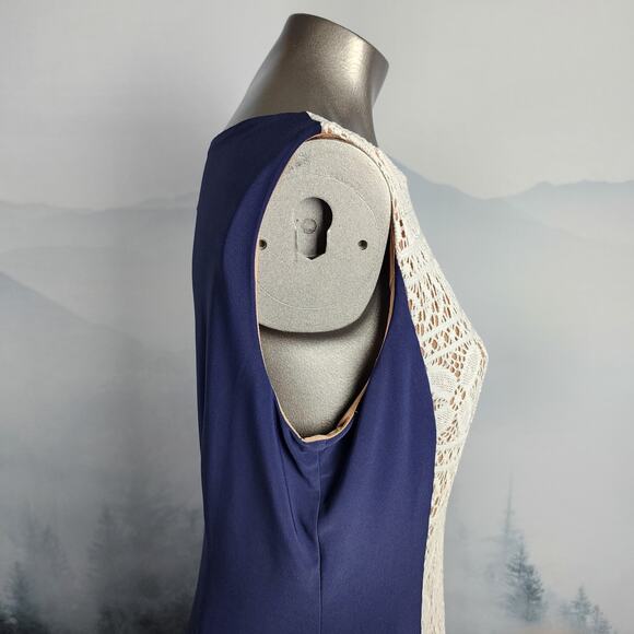 Anne Klein Sleeveless Lace Blue and White Sheath Dress | Women's 14 - Picture 6 of 15